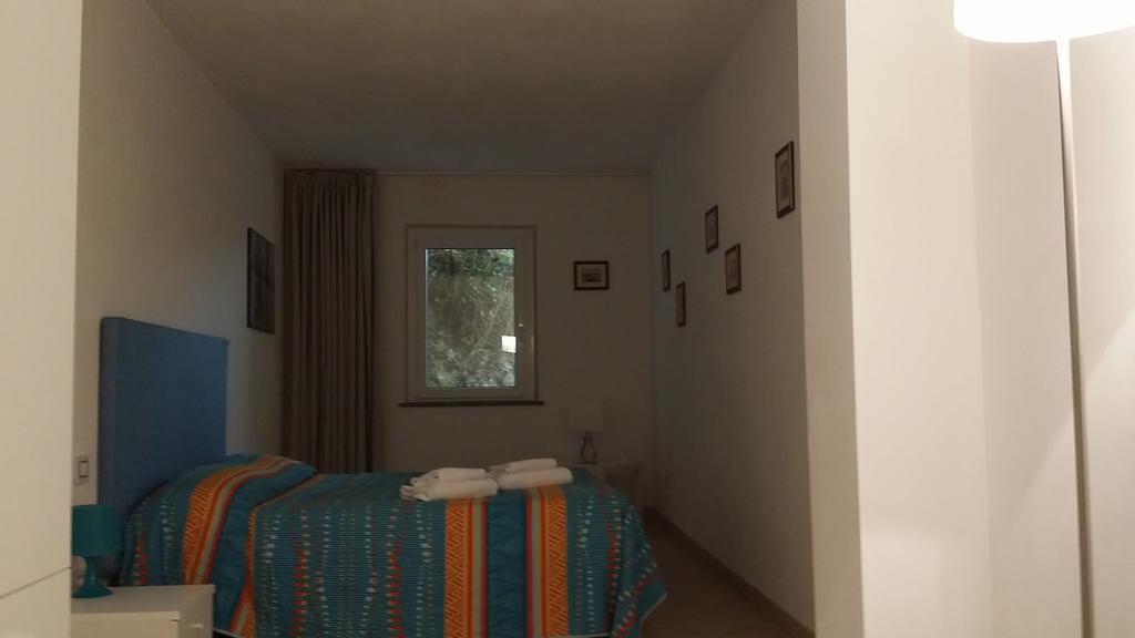 Apartments Le Terrazze فيرناتْسا الغرفة الصورة