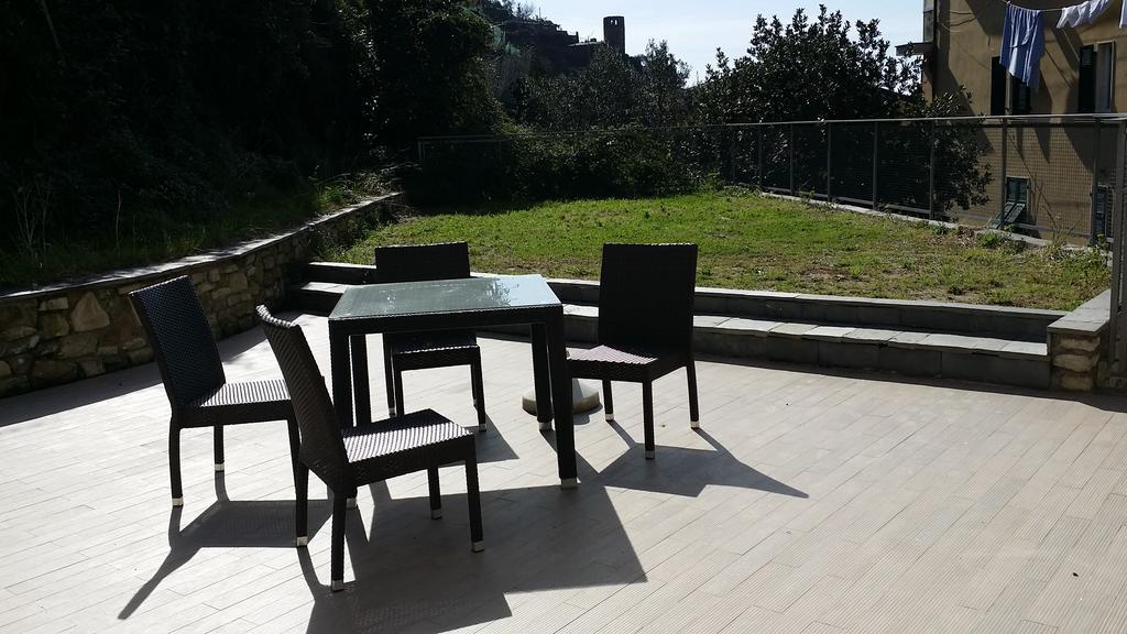 Apartments Le Terrazze فيرناتْسا الغرفة الصورة