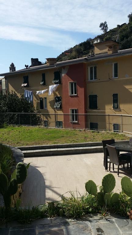 Apartments Le Terrazze فيرناتْسا الغرفة الصورة